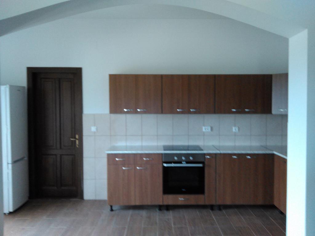 Ezuestfenyo Agroturisztikai Panzio Hotel Borzont Bagian luar foto